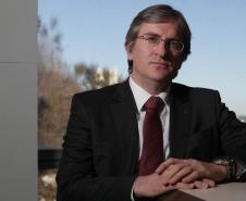 O Ministério da Economia estuda o fim do monopólio da Caixa na gestão do Fundo de Garantia do Tempo de Serviço (FGTS), que é uma poupança forçada feita pelos trabalhadores, e planeja uma reformulação na forma como são feitos os aportes no programa de habitação popular Minha Casa Minha Vida.
