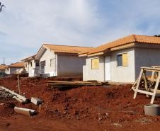 Marinópolis
Em apenas uma semana, técnicos da Cohapar de Curitiba visitaram as obras de construção de casas populares em 22 municípios do estado. A iniciativa faz parte de um novo modelo de gestão da companhia que visa garantir a qualidade das construções e a celeridade na execução dos trabalhos nos mais diferentes projetos em que a empresa possui participação.