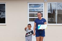 Com subsídio do Estado, 49 famílias recebem as chaves da casa própria em Novo Itacolomi