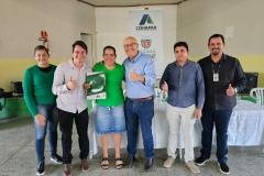 Em Japira, 102 famílias recebem títulos de regularização fundiária pela Cohapar