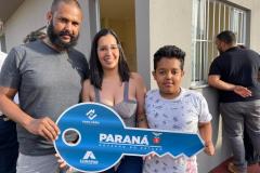 Com recursos do Estado, Cohapar entrega novo residencial no município de Quinta do Sol