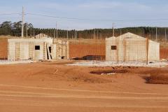 Representantes da Cohapar estiveram em Jaguariaíva nesta quarta-feira (11) vistoriando as obras do primeiro conjunto habitacional do programa Viver Mais de todo o Paraná. O empreendimento é voltado ao atendimento da população idosa do município e está recebendo R$ 3,8 milhões me investimentos do Governo do Estado, em parceria com a prefeitura.
