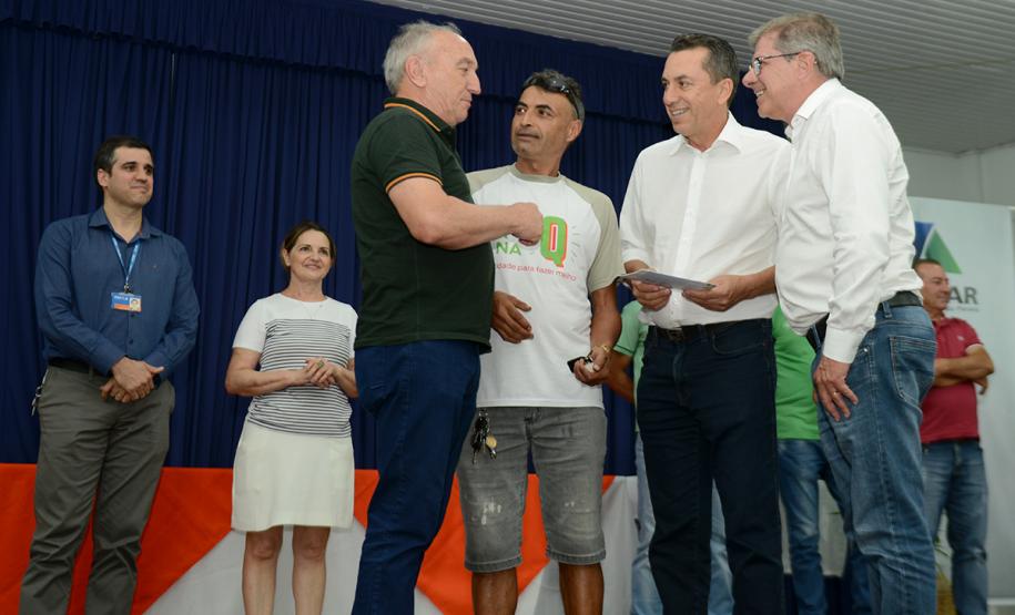 Imóveis são entregues a 29 famílias de Itapejara D Oeste