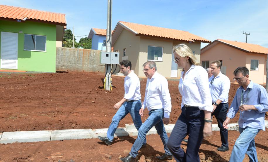 20 famílias carentes de Manoel Ribas conquistam a casa própria