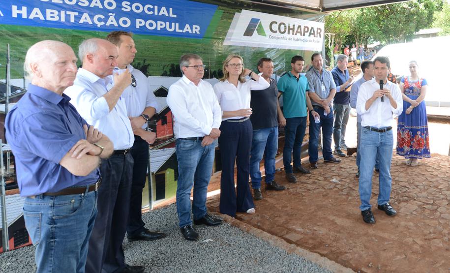 20 famílias carentes de Manoel Ribas conquistam a casa própria