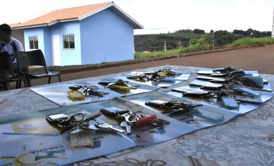 Famílias carentes conquistam casas próprias em Marilândia do Sul