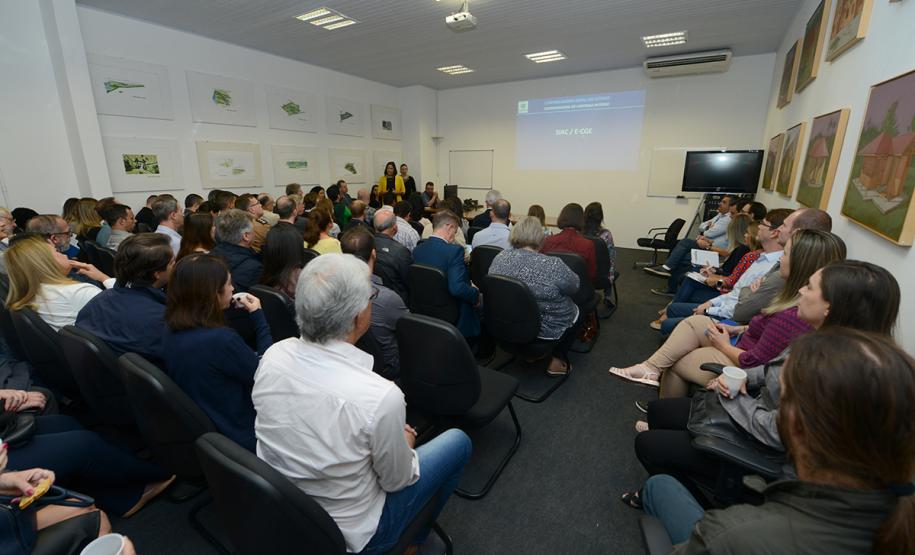 Cohapar sedia encontro de controladores internos do Paraná