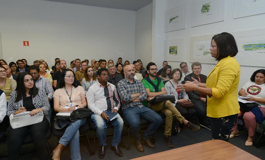 Cohapar sedia encontro de controladores internos do Paraná