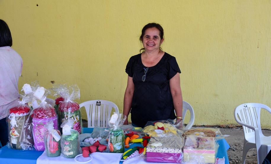 Moradores do Guarituba realizam feira de produtos e serviços em Piraquara