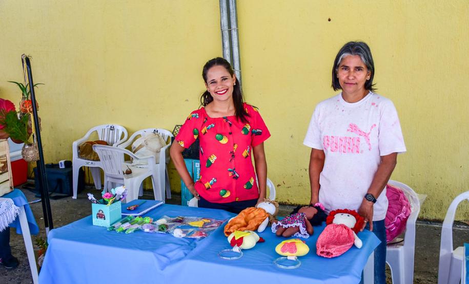Moradores do Guarituba realizam feira de produtos e serviços em Piraquara