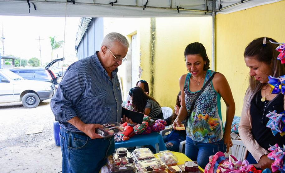 Moradores do Guarituba realizam feira de produtos e serviços em Piraquara