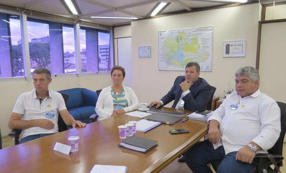 Sanepar vai investir em melhorias em conjunto residencial da Cohapar em Cantagalo