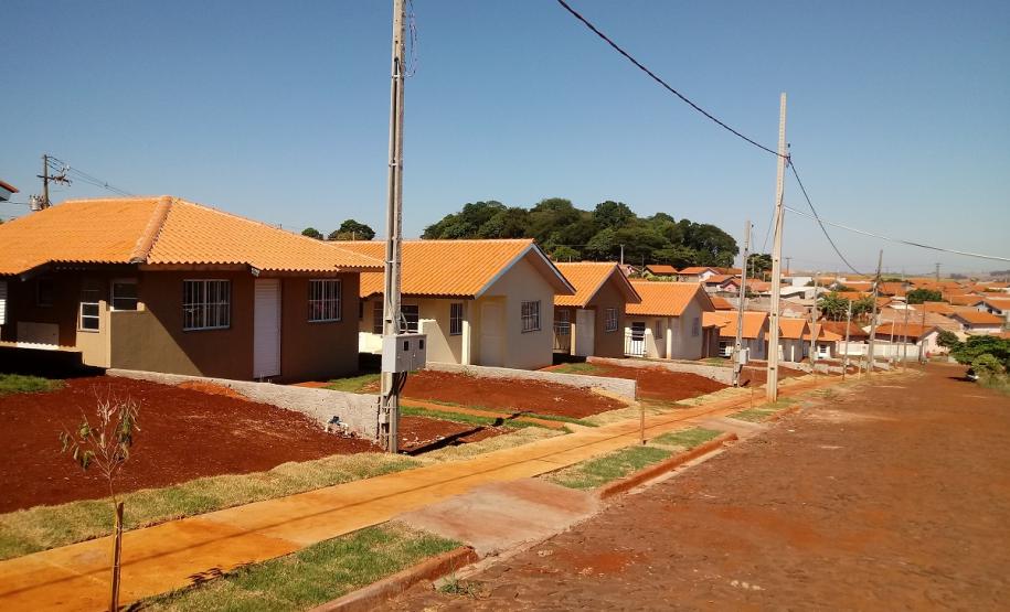 Casas populares são entregues a 50 famílias de Nova Aurora