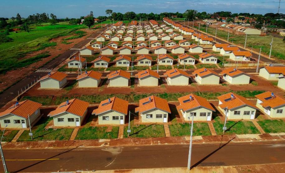 Cem famílias de Lupionópolis realizam o sonho da casa própria