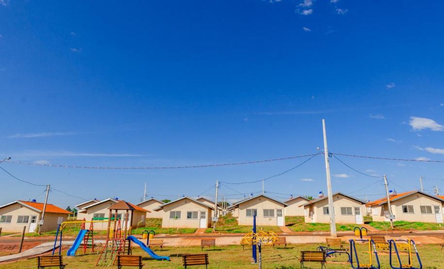 Cem famílias de Lupionópolis realizam o sonho da casa própria