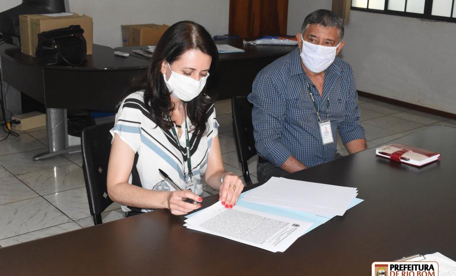 Cohapar recebe terrenos para construção de 23 casas populares em Rio Bom