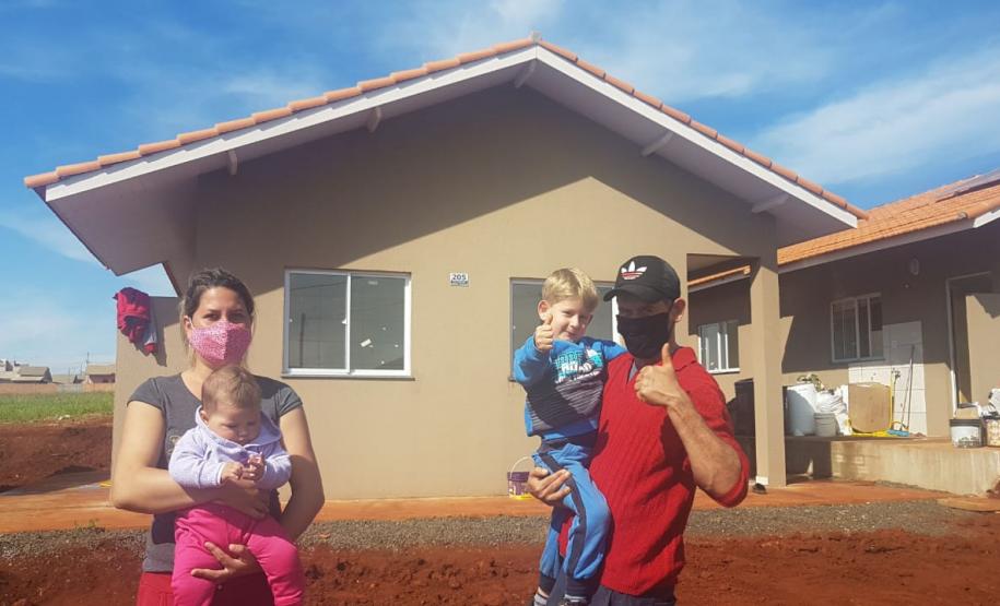 Famílias de São Miguel do Iguaçu são realocadas de áreas de risco para casas populares