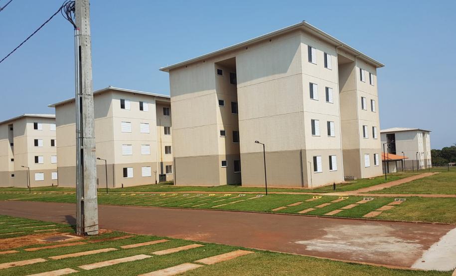 Apartamentos são entregues a 156 famílias de Foz do Iguaçu