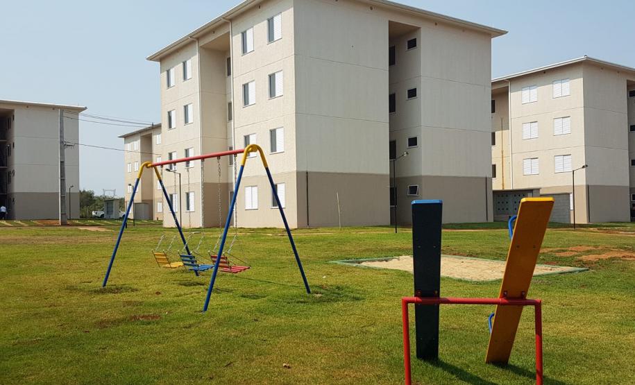 Apartamentos são entregues a 156 famílias de Foz do Iguaçu