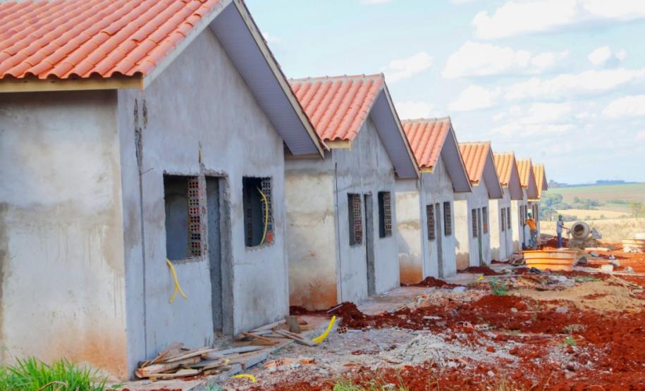 Programa Casa Fácil garante moradia a mais 56 famílias de Cambará