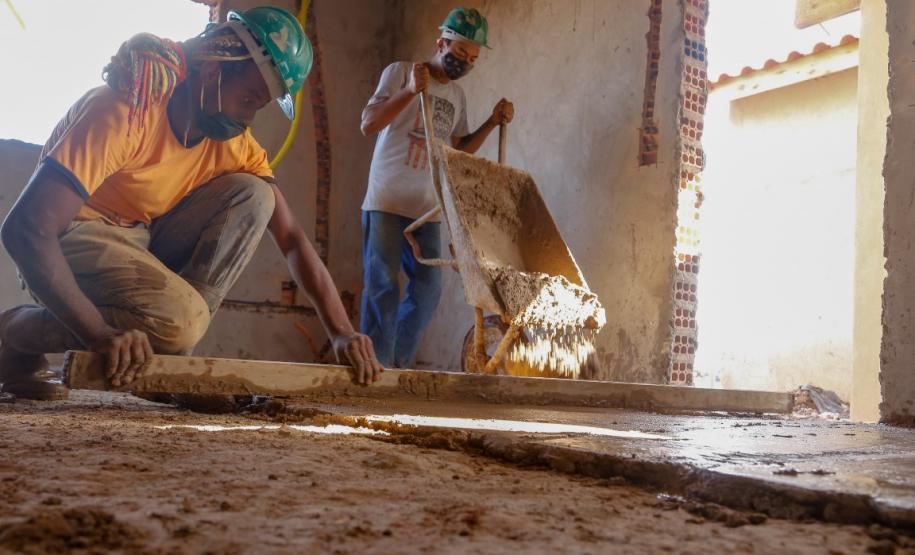 Programa Casa Fácil garante moradia a mais 56 famílias de Cambará
