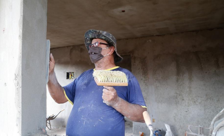 Programa Casa Fácil garante moradia a mais 56 famílias de Cambará