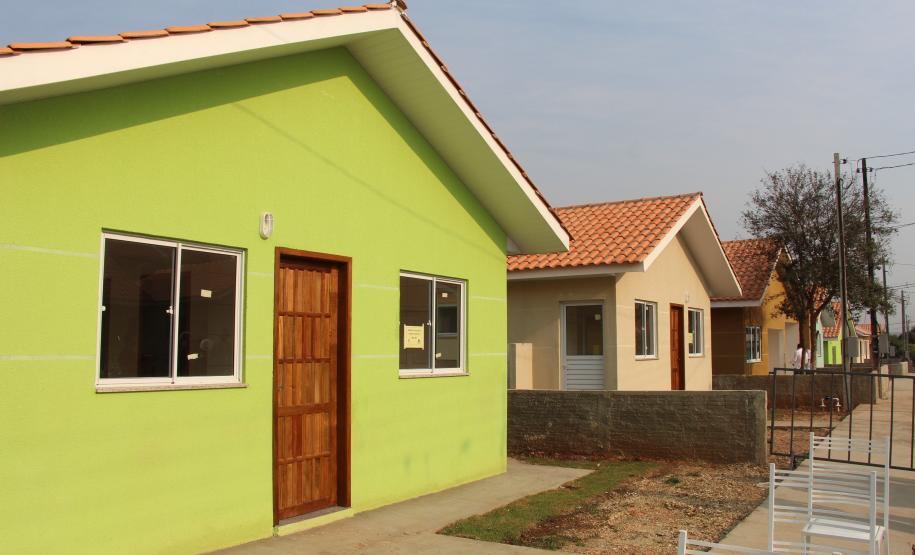 Programa “Nossa Gente” da Secretaria da Justiça e Cohapar está garantindo moradia para mais 1.454 famílias