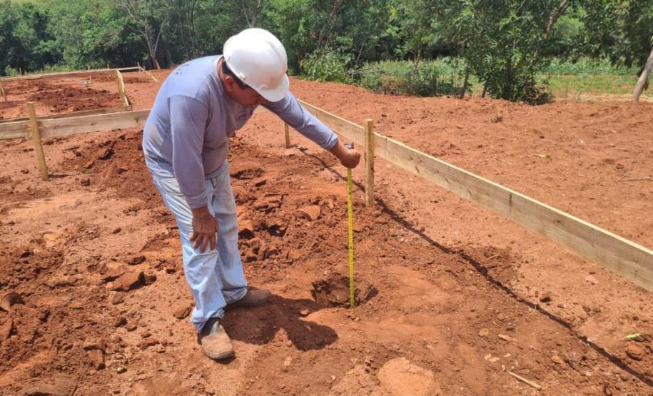 Avançam as obras de moradias populares em Itaguajé e Flórida