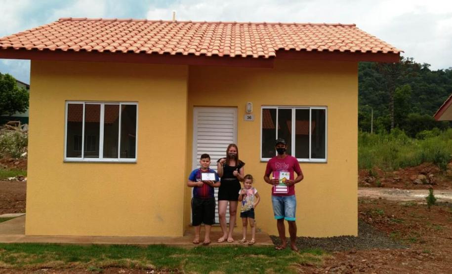 Novas moradias garantem mais qualidade de vida a famílias carentes de Salgado Filho