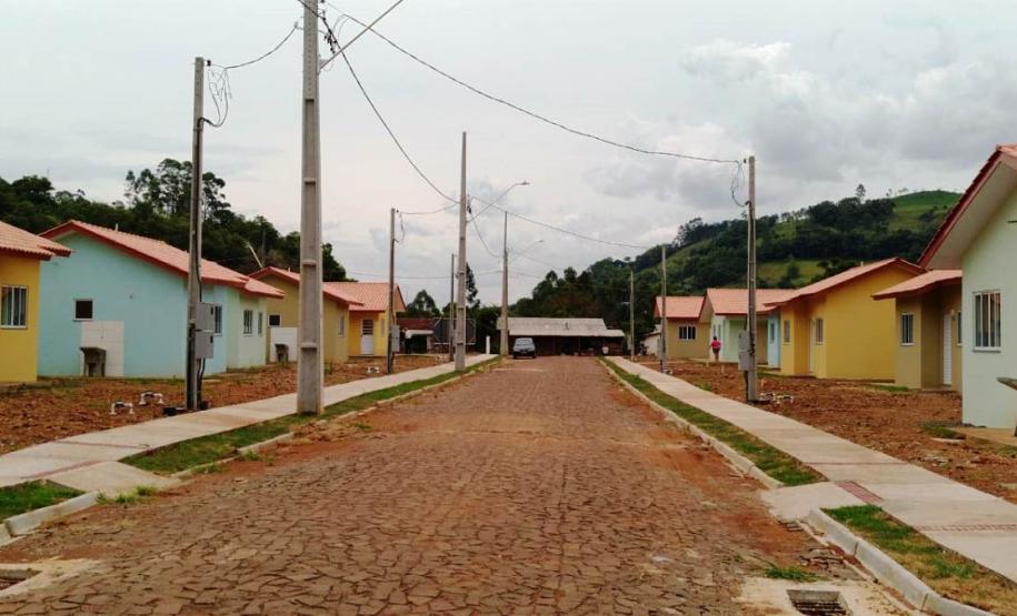 Novas moradias garantem mais qualidade de vida a famílias carentes de Salgado Filho