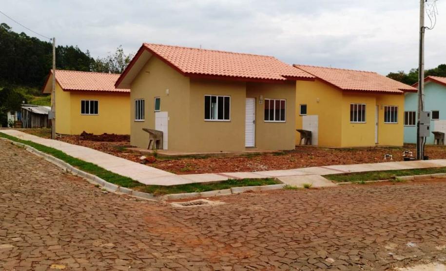 Novas moradias garantem mais qualidade de vida a famílias carentes de Salgado Filho