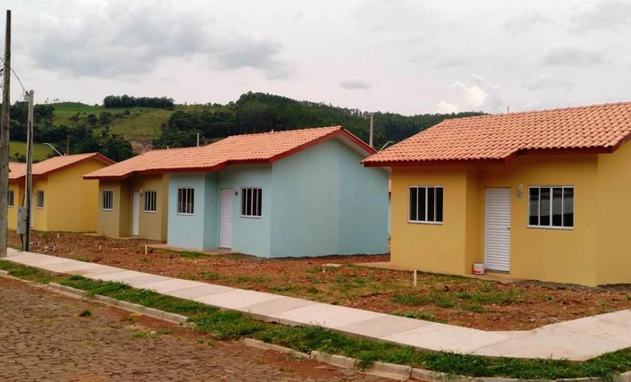 Novas moradias garantem mais qualidade de vida a famílias carentes de Salgado Filho