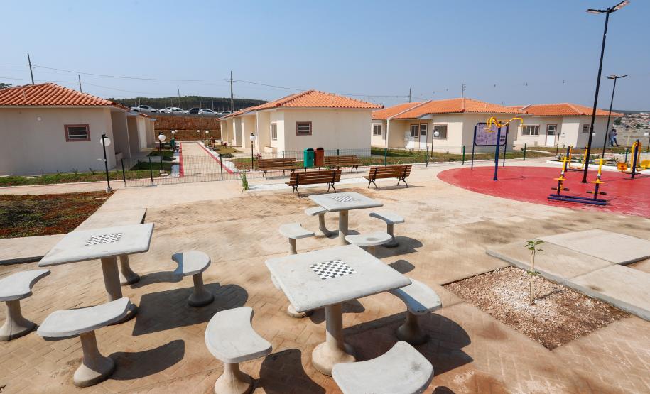 Parceria com governo federal pode expandir condomínios para idosos no Paraná