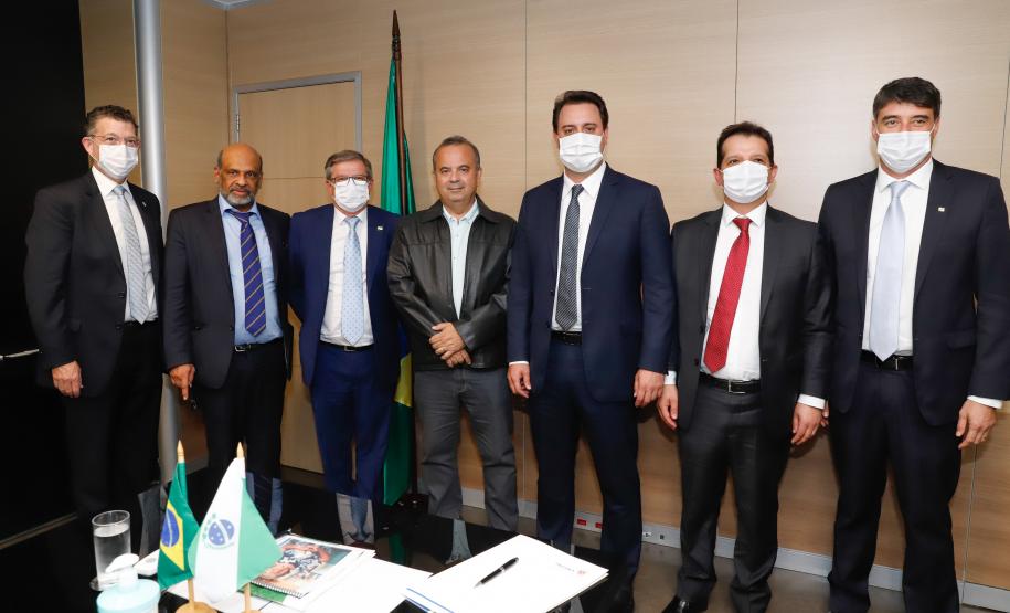 Parceria com governo federal pode expandir condomínios para idosos no Paraná