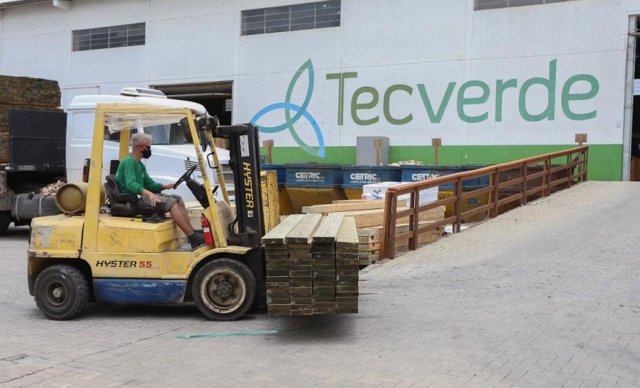 Uso de tecnologia pode acelerar construção de casas populares no Paraná