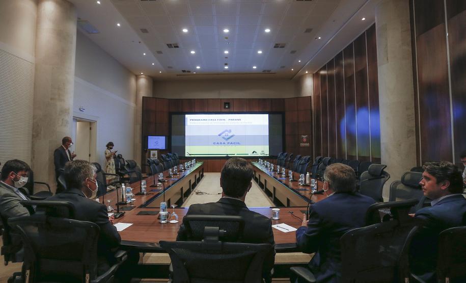 Governo Federal inicia apresentação de programa habitacional pelo Paraná