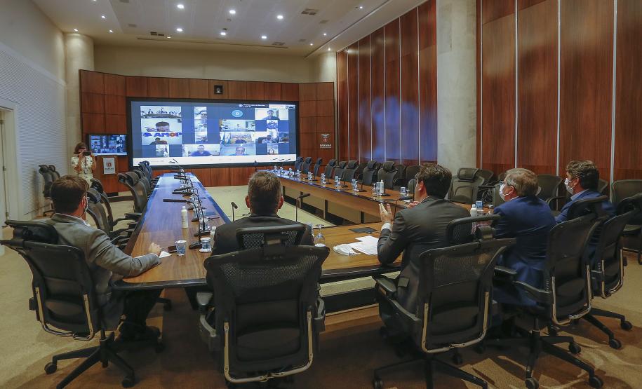 Governo Federal inicia apresentação de programa habitacional pelo Paraná