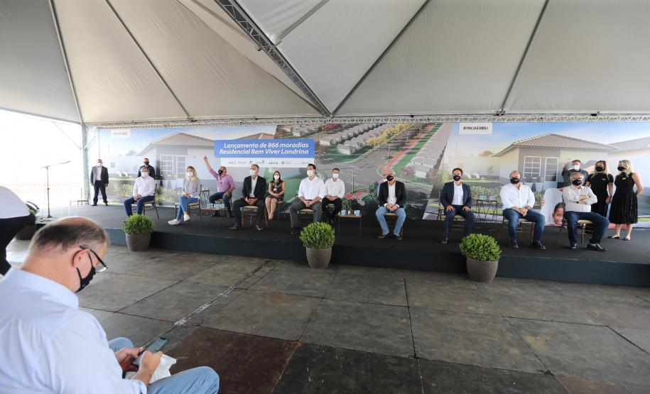 Em parceria com Governo, Londrina ganha conjunto com 866 casas