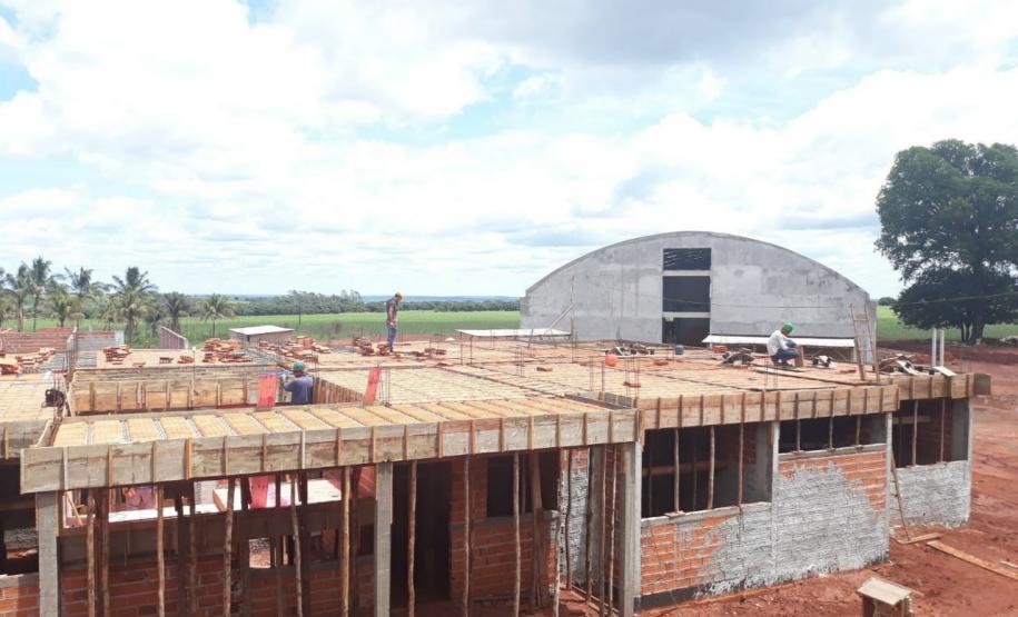 Parceria da Cohapar agiliza conclusão de obras em escolas de todo o Estado