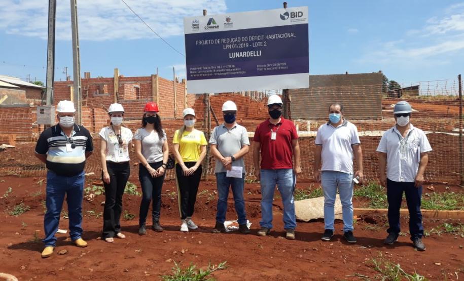 Construção de 28 casas populares chega a 20% em Lunardelli