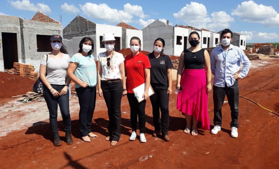 Construção de 28 casas populares chega a 20% em Lunardelli