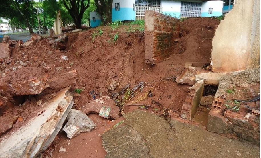 Parceria entre Fundepar e Cohapar conclui obra em mais um colégio estadual