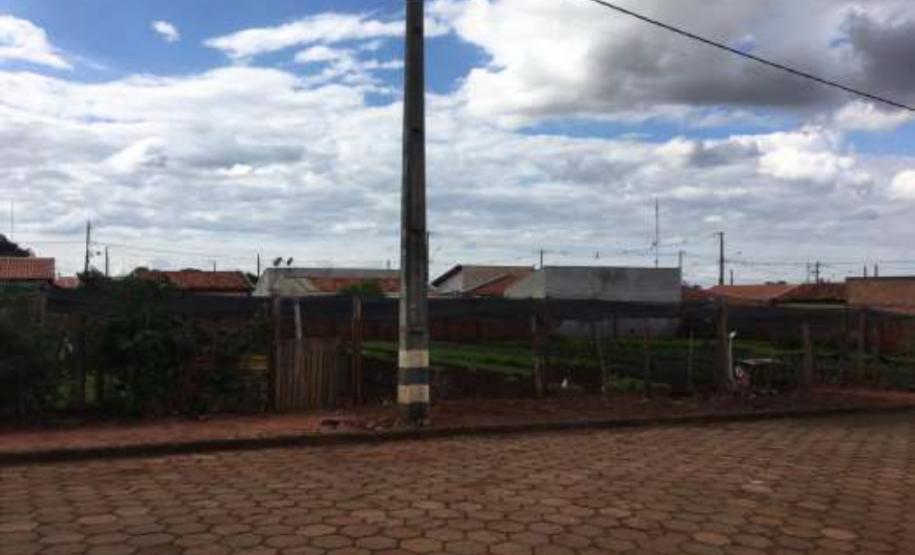 Construção de casas populares vai beneficiar 26 famílias de Prado Ferreira