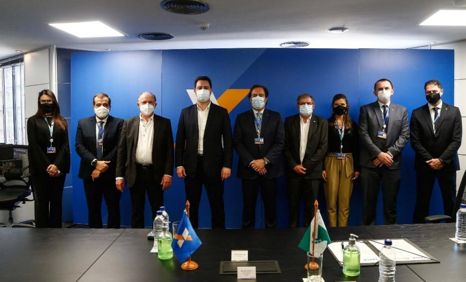 Convênio entre Estado e Caixa facilita acesso à casa própria para 30 mil famílias