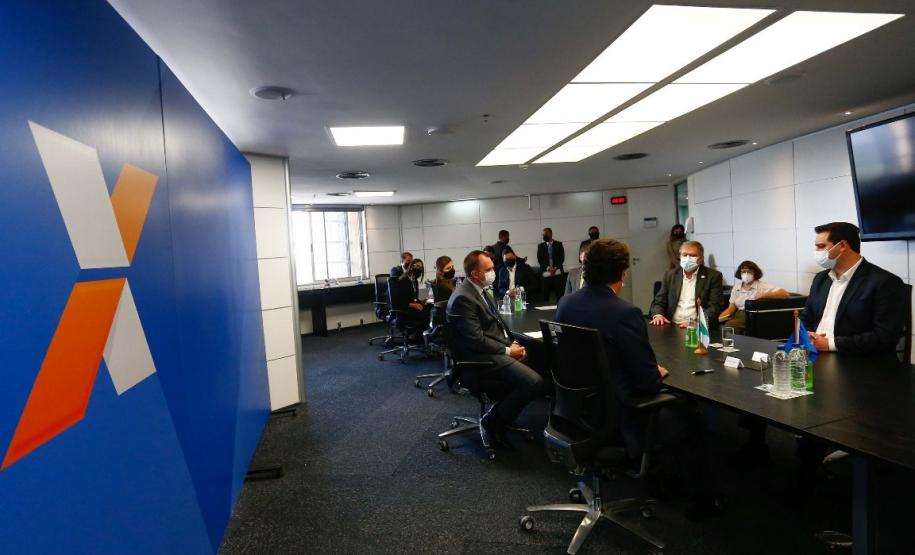 Convênio entre Estado e Caixa facilita acesso à casa própria para 30 mil famílias