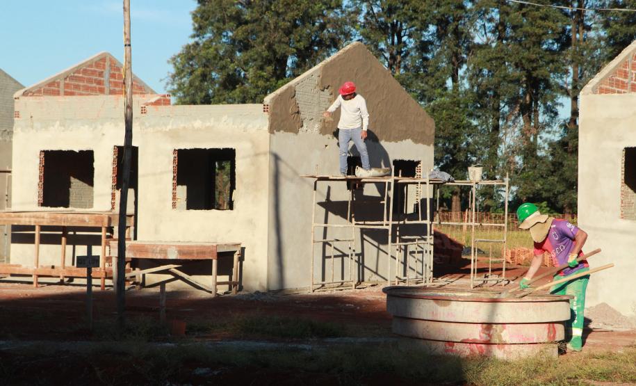 Governo publica chamamento a construtoras para a construção de 30 mil casas