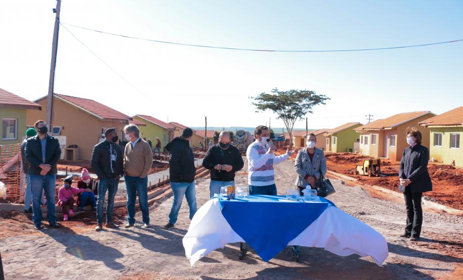 Famílias em vulnerabilidade de Centenário do Sul receberão moradias sem custos