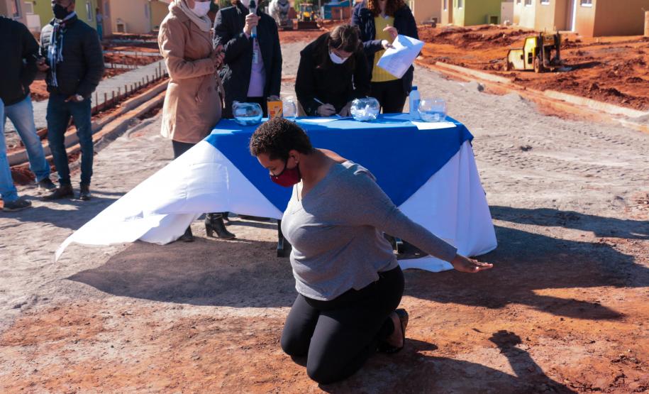 Famílias em vulnerabilidade de Centenário do Sul receberão moradias sem custos