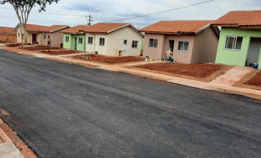 Construção de casas em Centenário do Sul chega à fase final