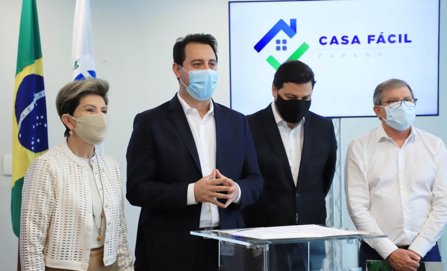 Governador libera subsídio para custeio de entrada da casa própria a 2.371 famílias